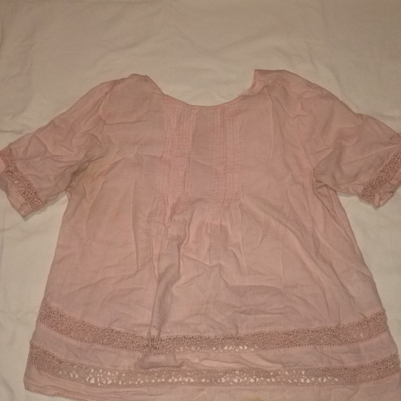Light Pink Short Sleeve Top - Picture 1 of 1